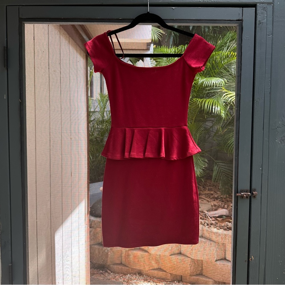 Maroon Peplum Bodycon Dress